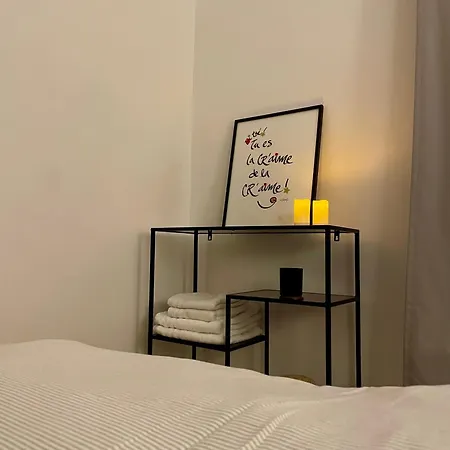 Le Castel Mosan アパート ナミュール